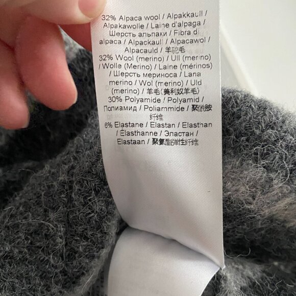 Ganni Striped Sleeveless Knit in Paloma Stripe Grey, size Small - Picture 9 of 10